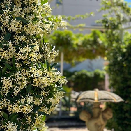 Casa Vacanze Villa Angelina Giardini-Naxos Buitenkant foto
