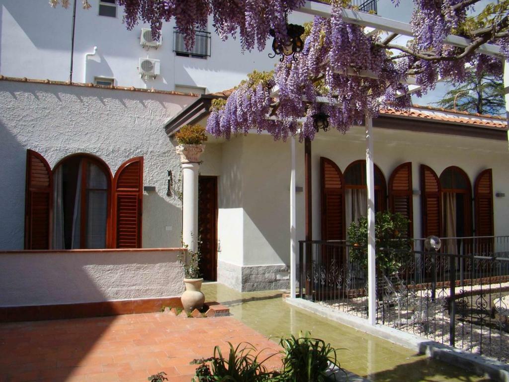 Casa Vacanze Villa Angelina Giardini-Naxos Buitenkant foto